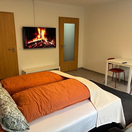 Cityloft Kassel 2 - Zentrale Unterkunft - Balkon - Netflix - Parkplatz Екстер'єр фото